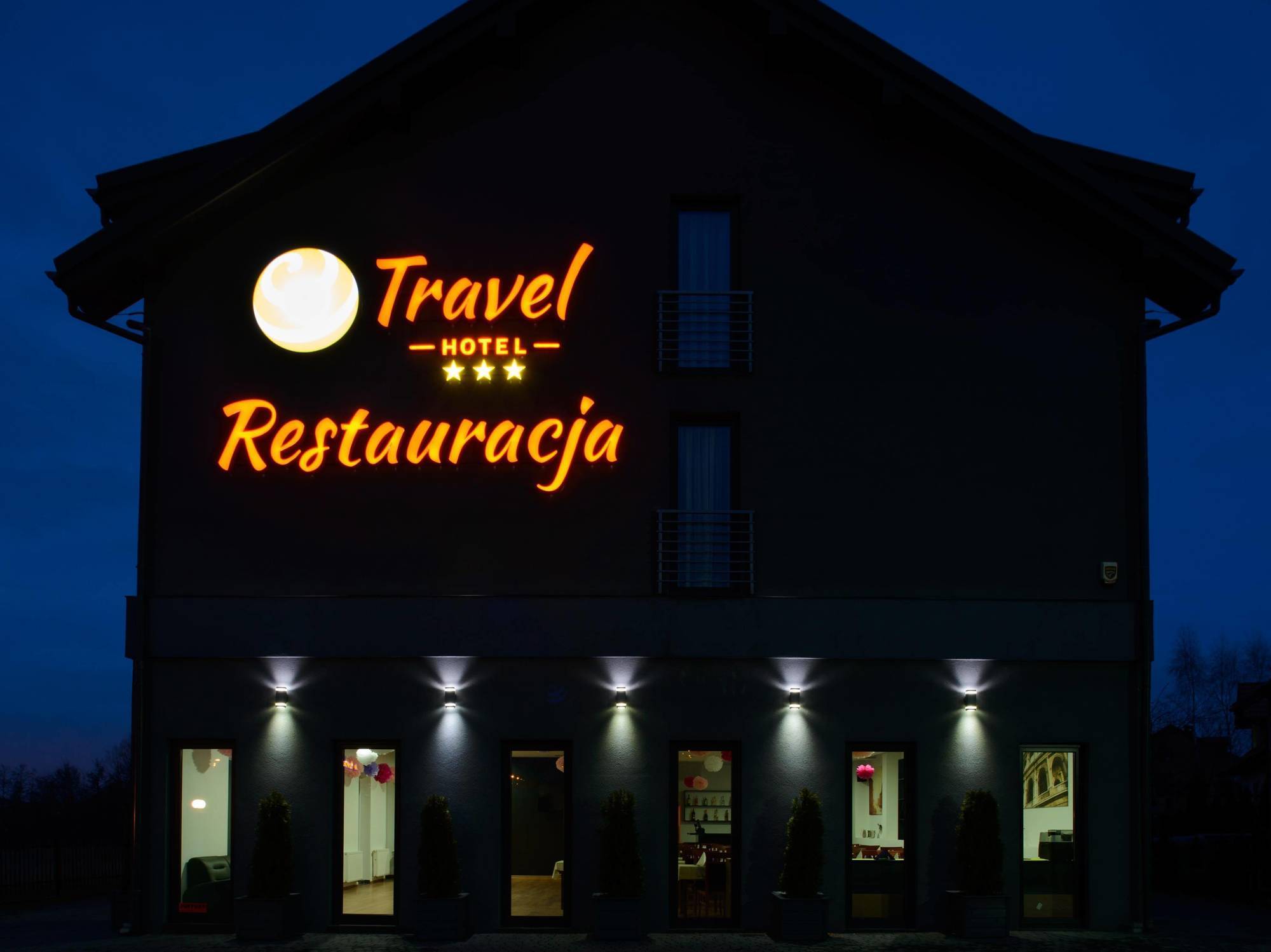 Aparthotel Travel Cracovia Exterior foto